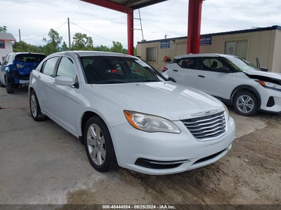 CHRYSLER 200 2012