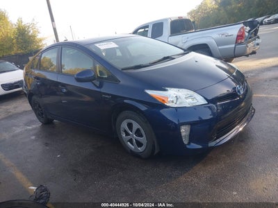 TOYOTA PRIUS 2014