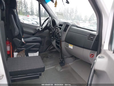 MERCEDES-BENZ SPRINTER 2500 2016