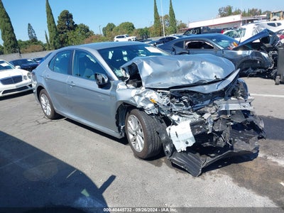 TOYOTA CAMRY 2023
