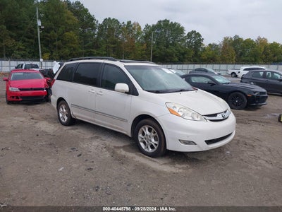 TOYOTA SIENNA 2006