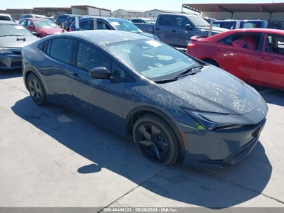 TOYOTA PRIUS 2024