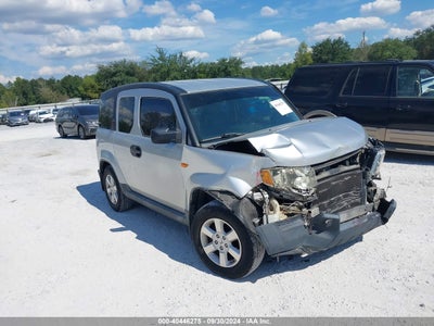 HONDA ELEMENT 2011
