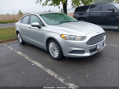 FORD FUSION HYBRID 2016