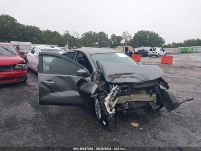 NISSAN VERSA 2019
