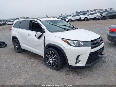 TOYOTA HIGHLANDER 2018