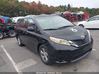 TOYOTA SIENNA 2014