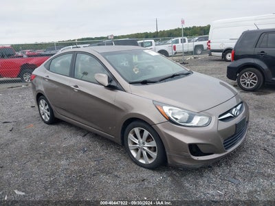 HYUNDAI ACCENT 2012