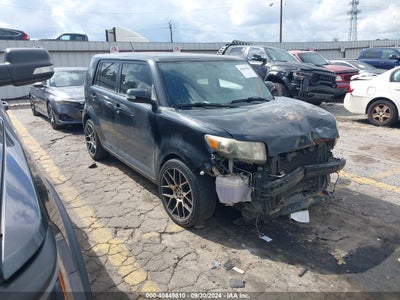 SCION XB 2013