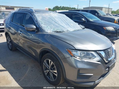 NISSAN ROGUE 2019