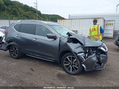 NISSAN ROGUE 2019