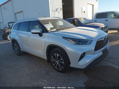 TOYOTA HIGHLANDER HYBRID 2023