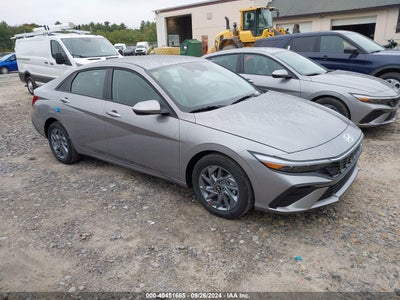 HYUNDAI ELANTRA HYBRID 2025