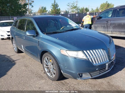 LINCOLN MKT 2010