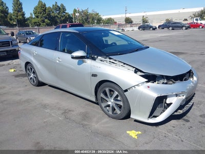 TOYOTA MIRAI 2016