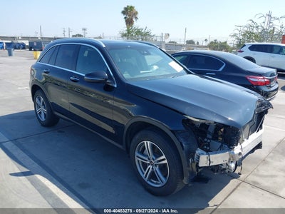MERCEDES-BENZ GLC 300 2022