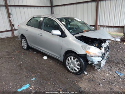 TOYOTA YARIS 2010
