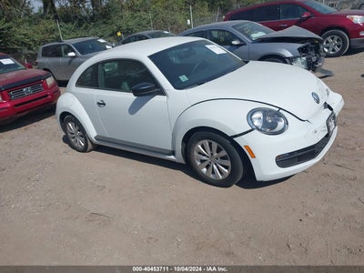 VOLKSWAGEN BEETLE 2015
