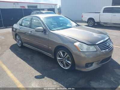INFINITI M35 2009