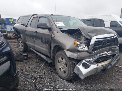 TOYOTA TUNDRA 2010