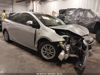 TOYOTA PRIUS 2018