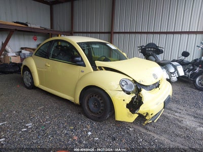 VOLKSWAGEN NEW BEETLE 2000