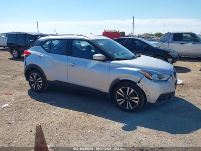 NISSAN KICKS 2020