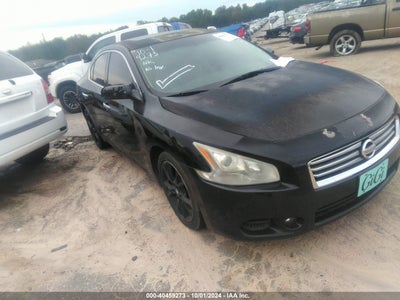 NISSAN MAXIMA 2012