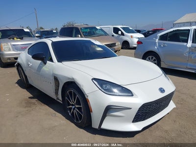 TOYOTA GR86 2024