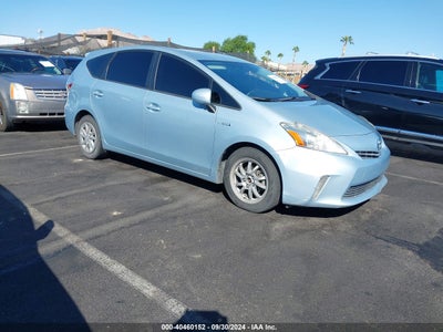 TOYOTA PRIUS V 2012