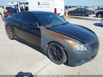 INFINITI JOURNEY 2012