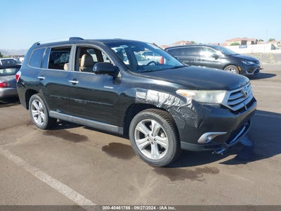 TOYOTA HIGHLANDER 2013