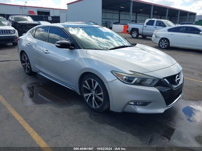 NISSAN MAXIMA 2017