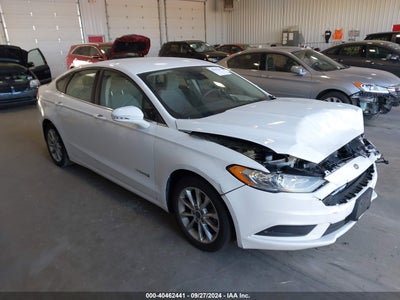 FORD FUSION HYBRID 2017