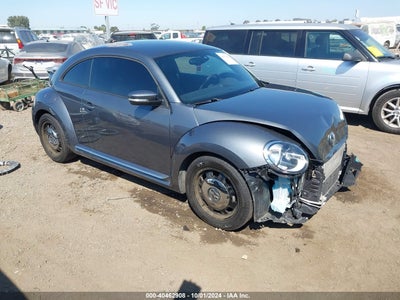 VOLKSWAGEN BEETLE 2016