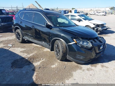 NISSAN ROGUE 2017