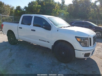 NISSAN TITAN 2018