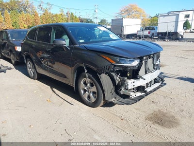 TOYOTA HIGHLANDER 2021