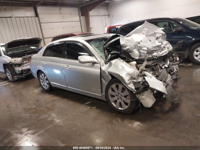 TOYOTA AVALON 2006