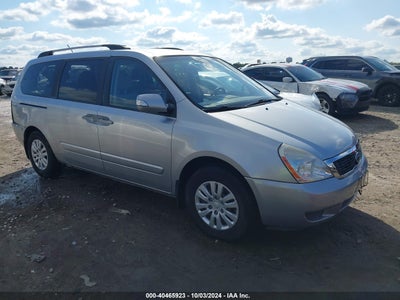 KIA SEDONA 2011