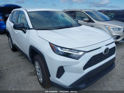 TOYOTA RAV4 2024