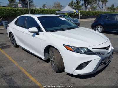 TOYOTA CAMRY 2019