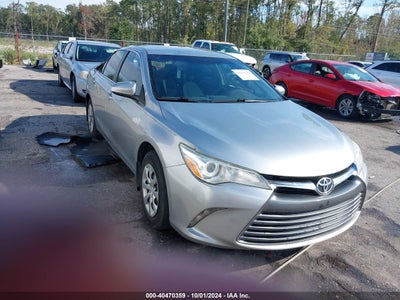 TOYOTA CAMRY 2017