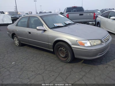 TOYOTA CAMRY 2001