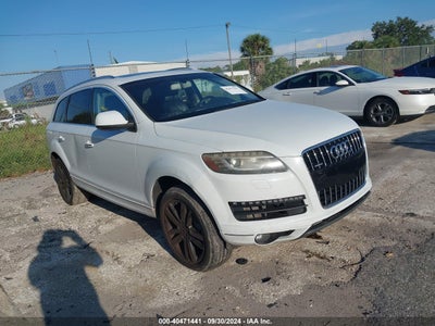 AUDI Q7 2013
