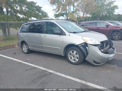 TOYOTA SIENNA 2005