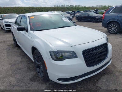 CHRYSLER 300 2022