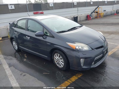 TOYOTA PRIUS PLUG-IN 2012