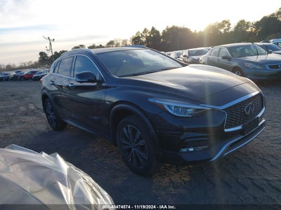 INFINITI QX30 2017