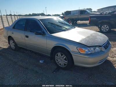 TOYOTA CAMRY 2001